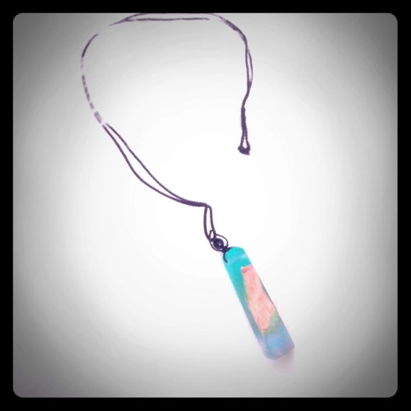 Jewelry - Gorgeous Resin & Wood Pendant